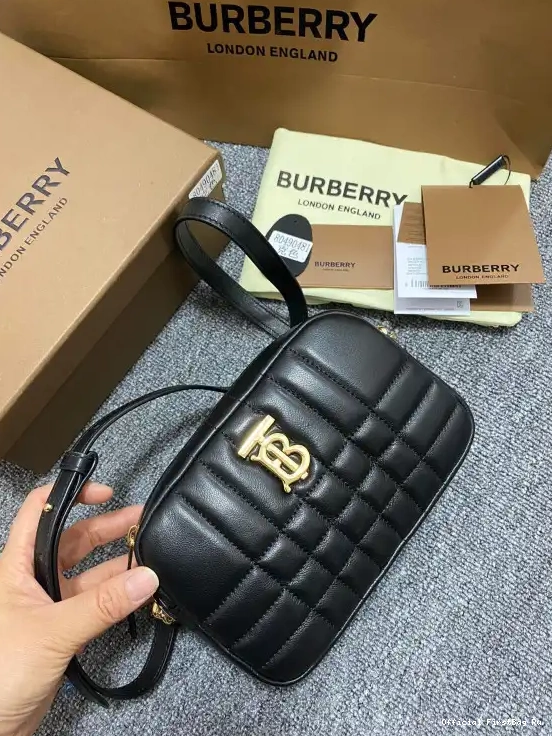 Official First Bag Ru MINI Camera Lola Bag BURBERRY 0602